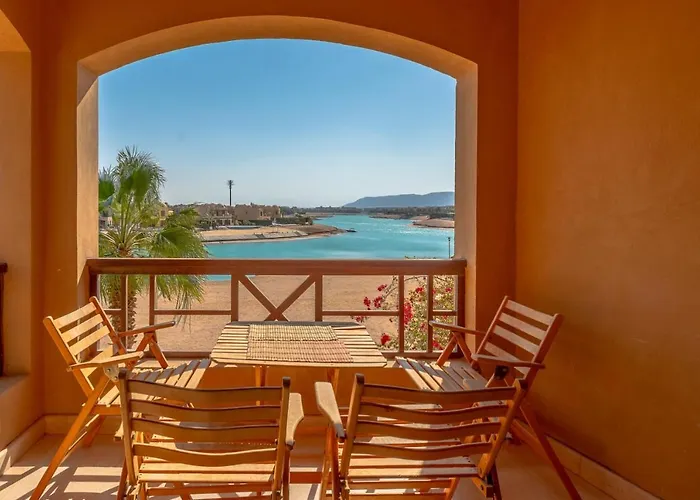 Sabina Classy 1 Bedroom Lagoon View & Pool El Gouna *